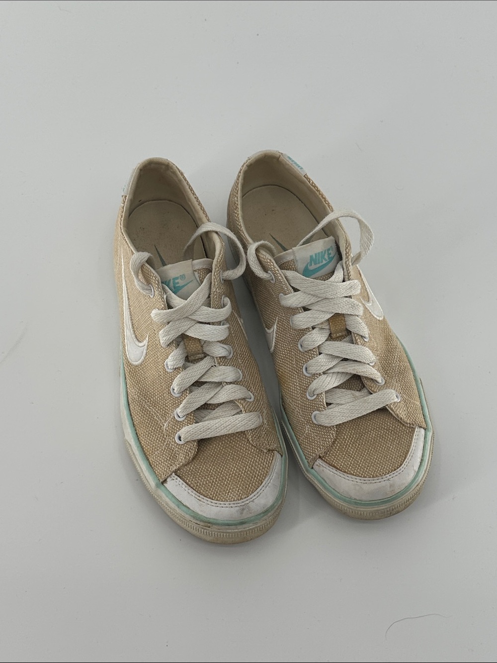 Nike Women’s Beige Canvas Low-Top Sneakers with Mint Accents